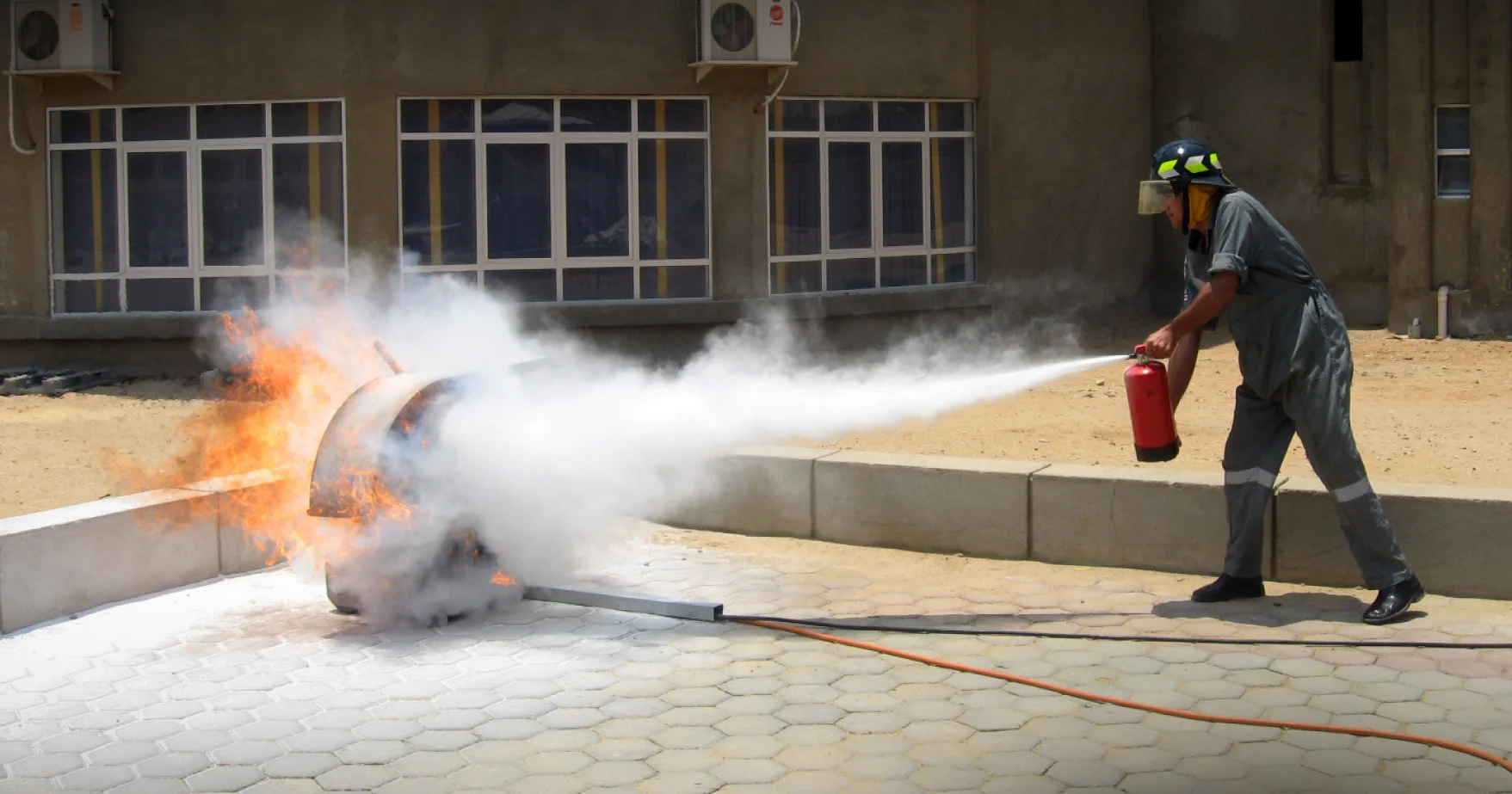 عوان عربيينتيبني